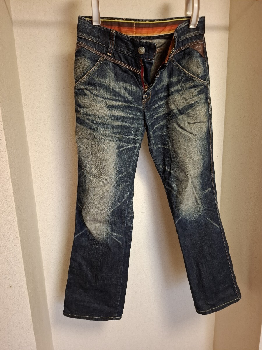 EDWIN ジーンズ デニムパンツ ユーズド加工 EDWIN ジーパンめっちゃカッコいいですよ!お買い得です!お役立てくださいませ。格安!拍卖