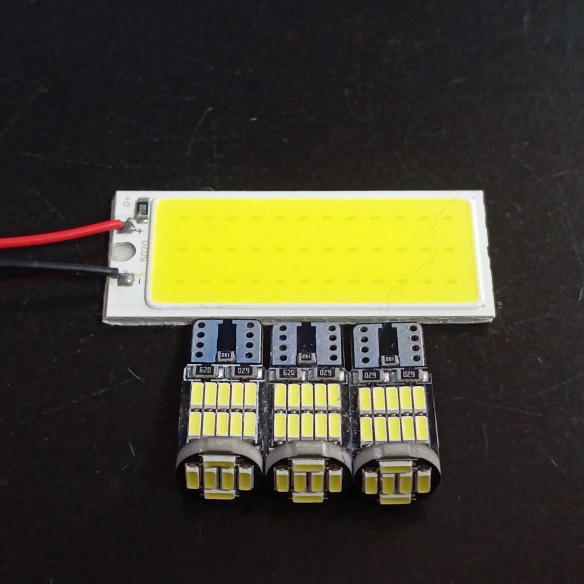 ルークス ハイウェイスター 超爆光! T10 LED ルームランプ COB 全面発光 4個セット 日産 B44A B45A B47A B48A /c36/26拍卖