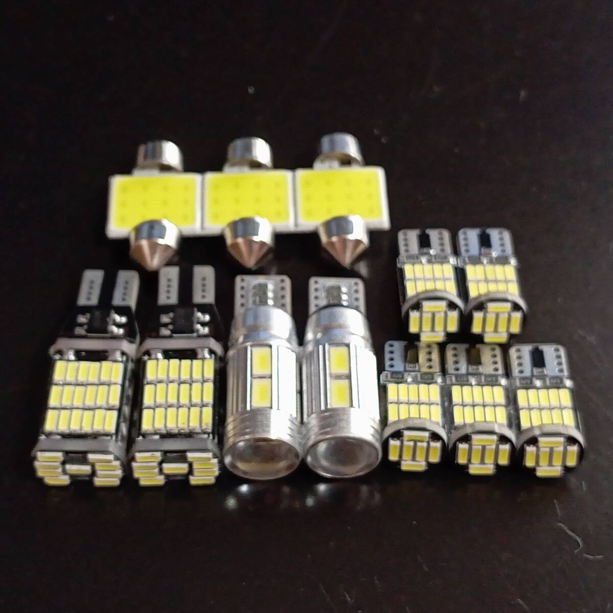 12個セット!ルームランプ C26 セレナ 日産 ウエッジ球 バックランプ ナンバー灯 スモール 超爆光 ホワイト t10 LED /45/12/26/t31拍卖