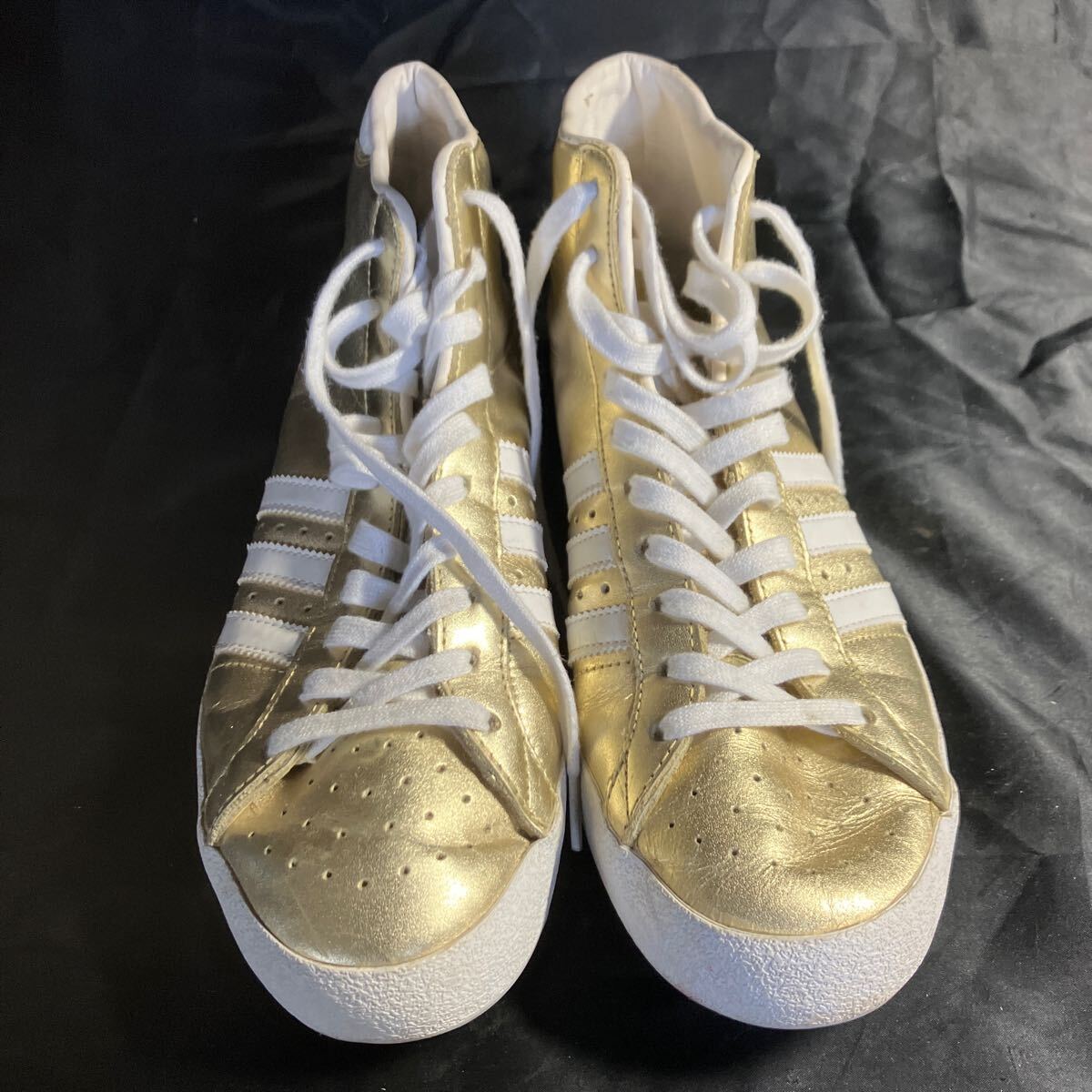 M83 adidas バスケットシューズ 24.5センチ ゴールド ヴィンテージ スポーツ ランニング拍卖