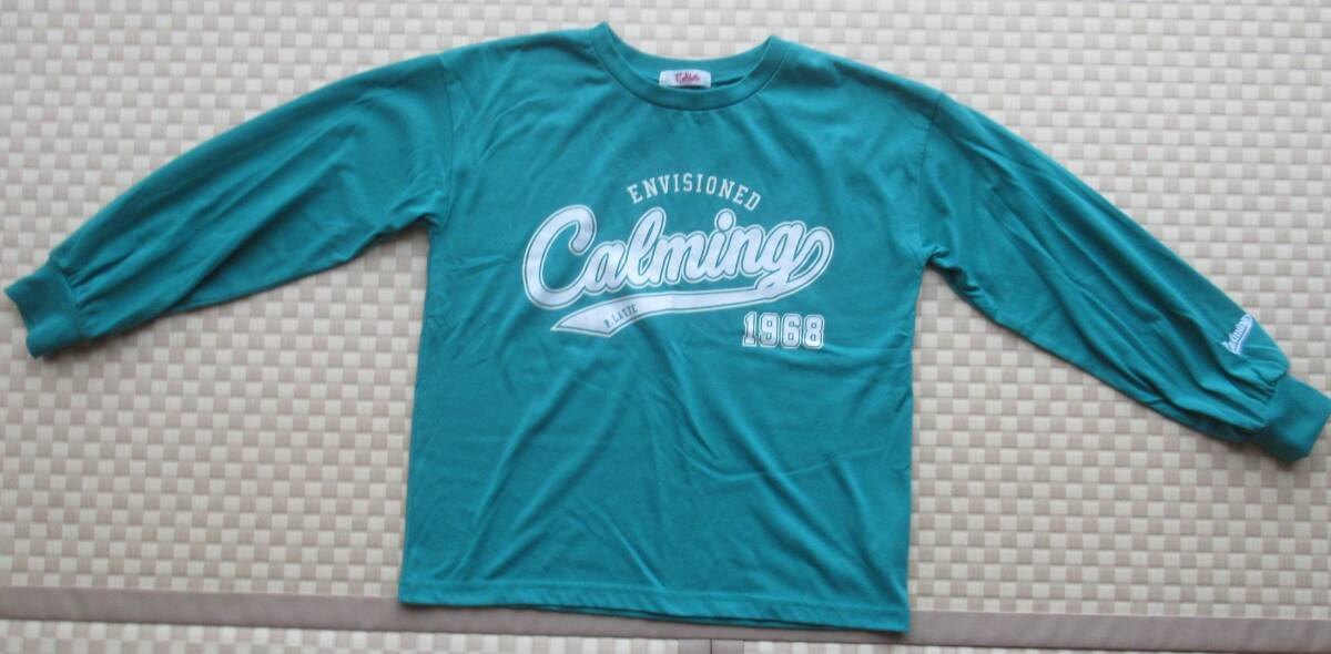 美品 ピンクラテ S 140サイズ 長袖 カットソー ロンT グリーン 緑 子供服 キッズ 女の子 オシャレ カレッジロゴ お出かけ拍卖