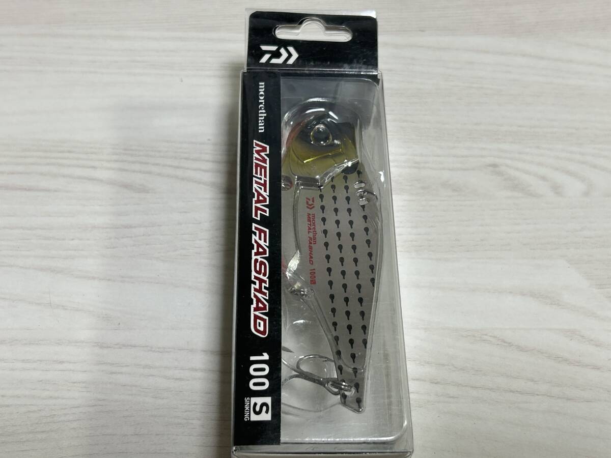 D ■■ 新品 ダイワ メタルファシャッド 100S 45g【ギンギラコノシロレッドベリー】Daiwa ■■ T2.09拍卖