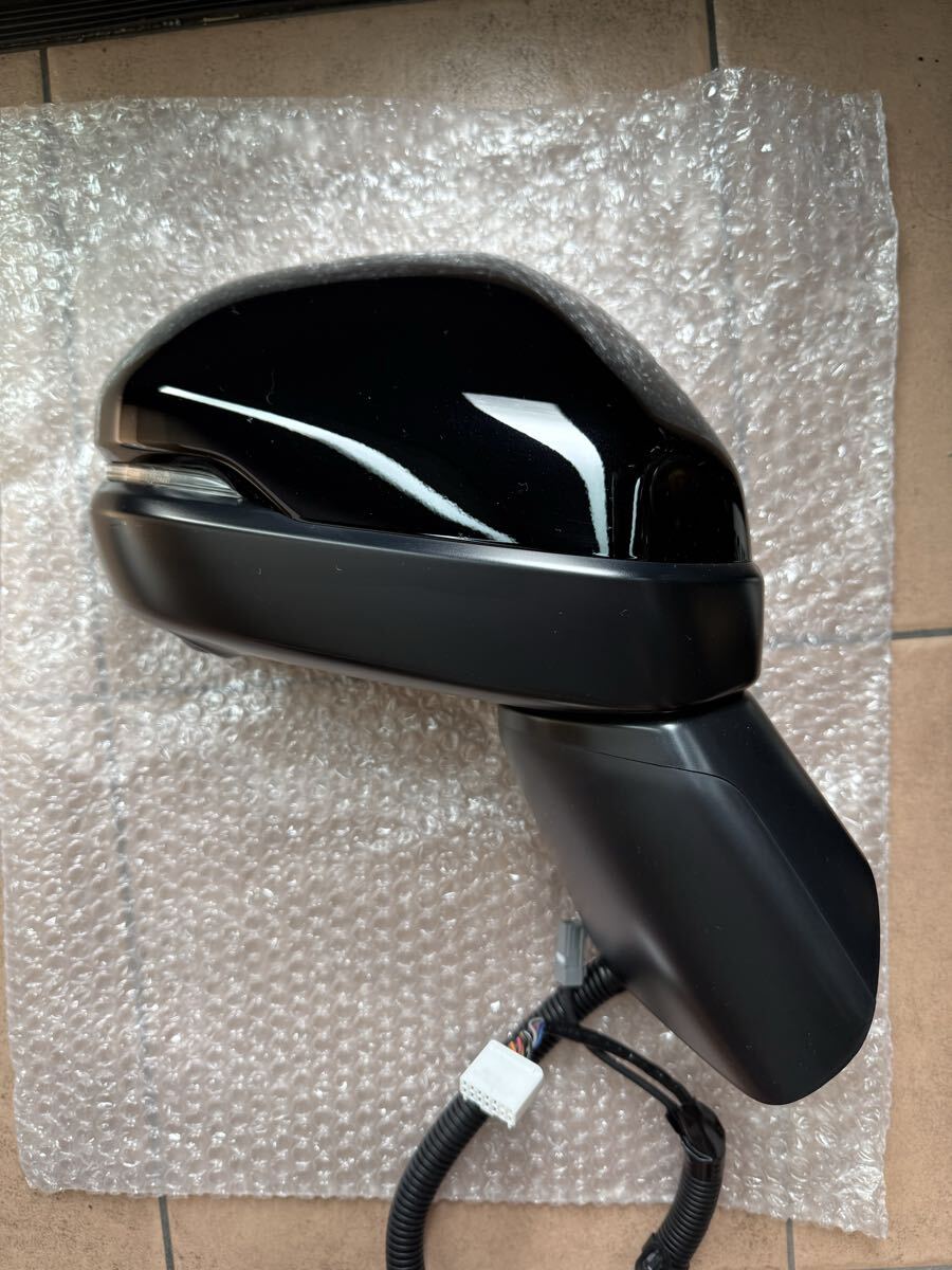 美品!HONDA ホンダ ステップワゴン スパーダ RP6/RP7/RP8 右ドアミラー STEP WAGON SPADA NH731P サイドミラー マルチビューカメラ付き拍卖