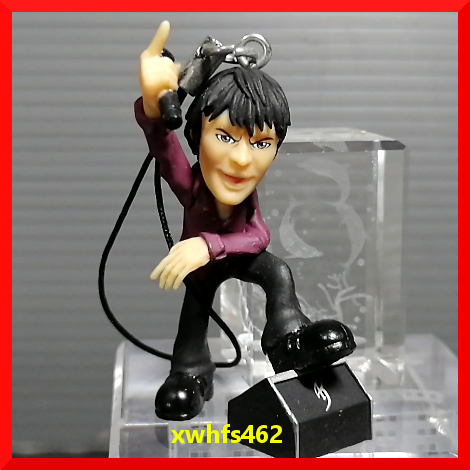 即決美品 氷室京介 フィギュア ストラップ 膝立 ラストギグス LAST GIGS 会場購入品 ヒムロックン BOWY ロックバンド キーホルダー 111拍卖