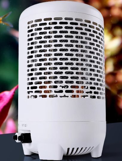 水槽クーラー 小型クーラー ペルチェ式 水槽冷却 冷房と暖房両用 30L水槽用クーラー 3-35℃温度調整 海水 淡水用100V 低ノイズ拍卖