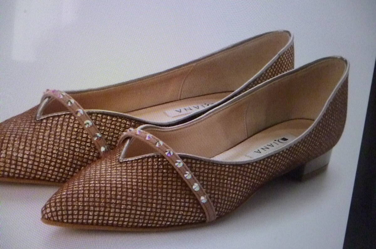 DIANA 大きいサイズ 靴 25拍卖