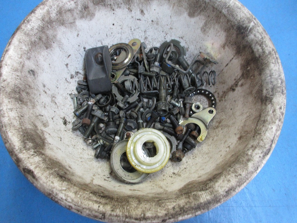 グランドアクシス 100 SB06J 検)SB01J ボルト ナット 他 あるだけ 767-83拍卖