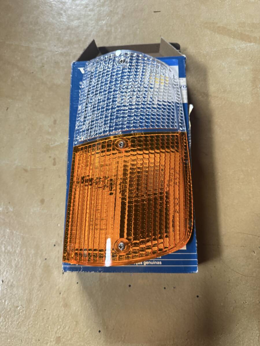 ボルボ 240 244 245 260 等 ウインカーレンズ CIBIE 用 左 新品未使用 デッドストック 1215710拍卖