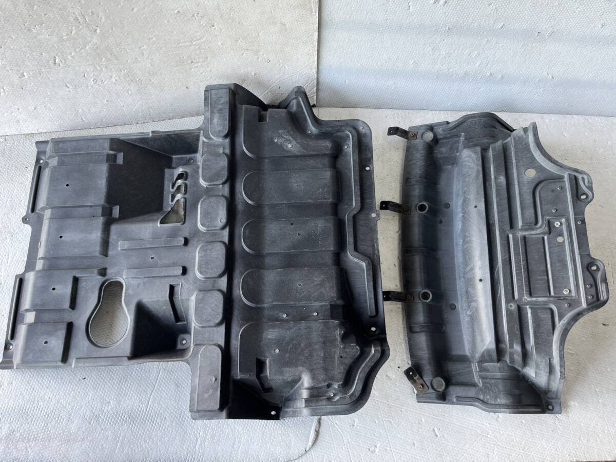 解2094 日産 エルグランド ME51 250ハイウェイスター L42 純正 アンダーカバー セット アンダー カバー エンジン カウル拍卖