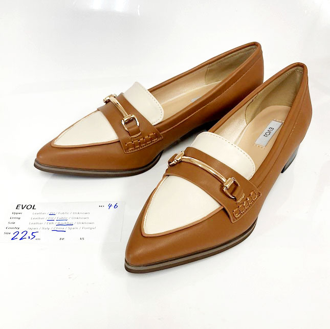 未使用/22.5cm/EVOL ローファー ブラウン×ホワイト 管46拍卖