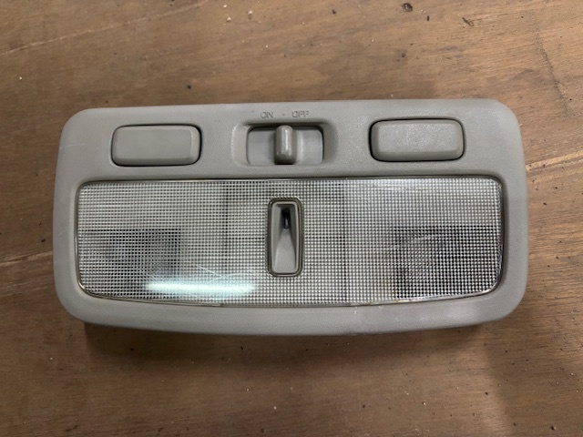 maMJ★H10★日産★Y33グロリア★純正★ルームランプ ルームライト 室内灯 グランツーリスモ/MY33/NISSAN/部品取り車拍卖