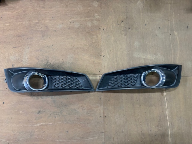 maMC★H22 レガシィツーリングワゴン BR9★純正★フォグランプカバー左右セット/2.5i Sパッケージ/スバル SUBARU/レガシー/部品取り車拍卖