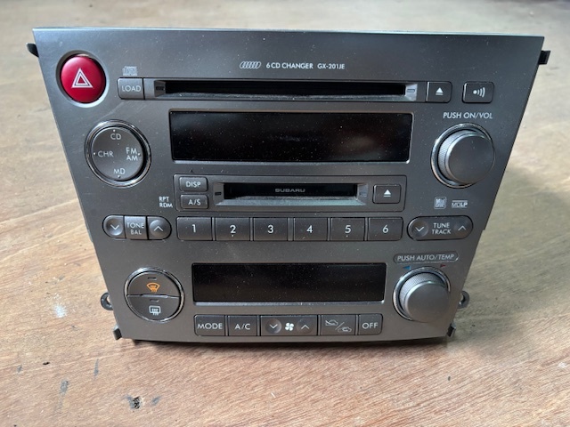 maME★レガシィ アウトバック★純正★6連CDチェンジャーCDMDオーディオデッキ KENWOOD GX-201JEF2★スバル SUBARU/レガシー/部品取り車拍卖