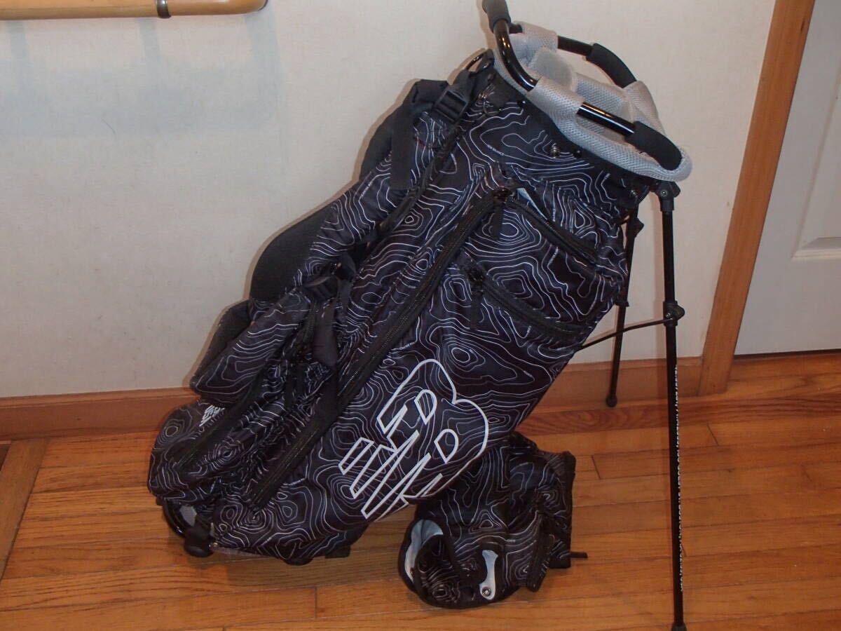 ◆ニューバランスゴルフ 012-8280001 キャディバック 等高線プリント(Unisex)拍卖