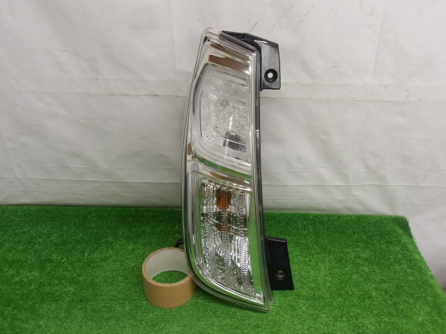 デイズルークス B21A 前期用 左テールランプ LED Assy  IMASEN:1146-399L No.813656【品番26555-6A02C】拍卖