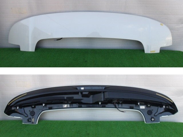 トヨタ/ヴォクシー MZRA90W リアスポイラーのみ ハイマウントストップランプ欠品 070 No.723606【品番 76085-V1900-A0】拍卖