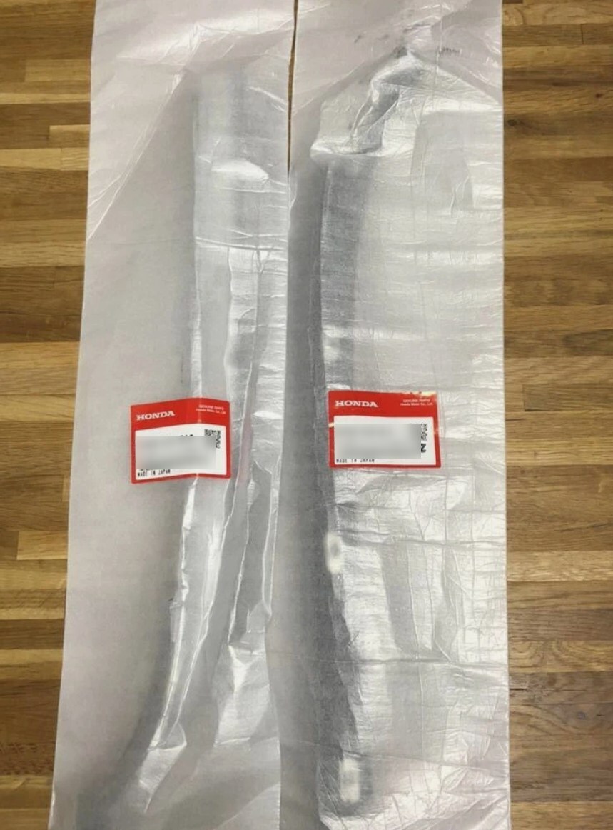 未使用 ホンダ 純正 S2000 AP1 AP2 TYPE-S 左右セット フロントピラー モールデイングASSY HONDA genuine Front pillar molding LR拍卖