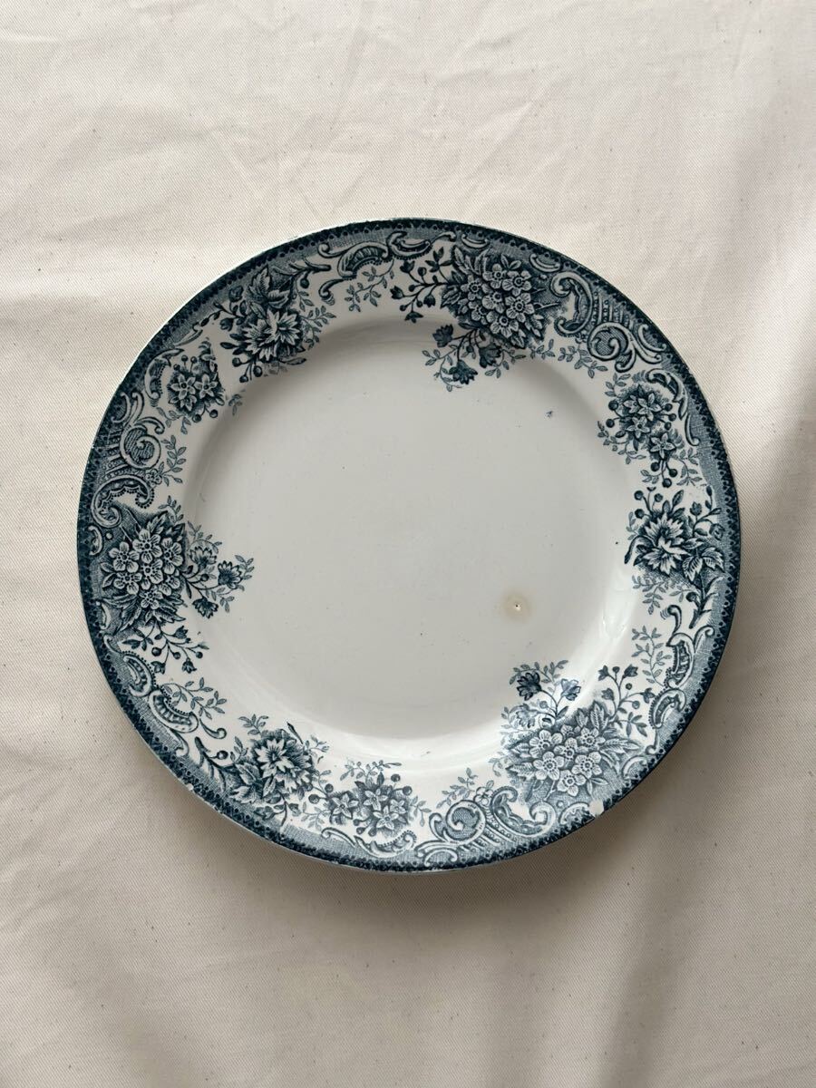 【★秋の均一セール】フランス アンティーク 皿 Saint amand サンタマン / “PRINTANIA” エレガントなデザートプレート ヴィンテージ拍卖