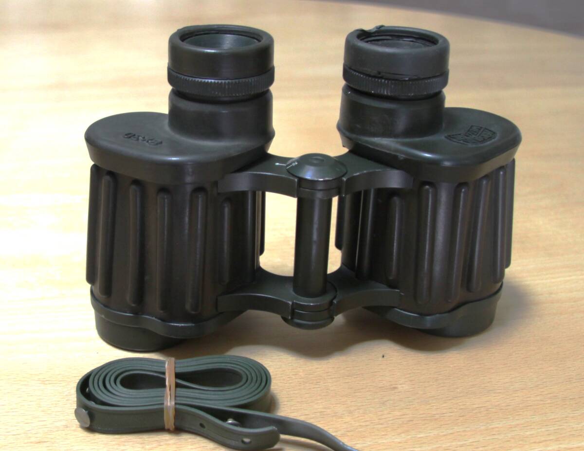 ヘンソルト8×30ミニタリー双眼鏡拍卖