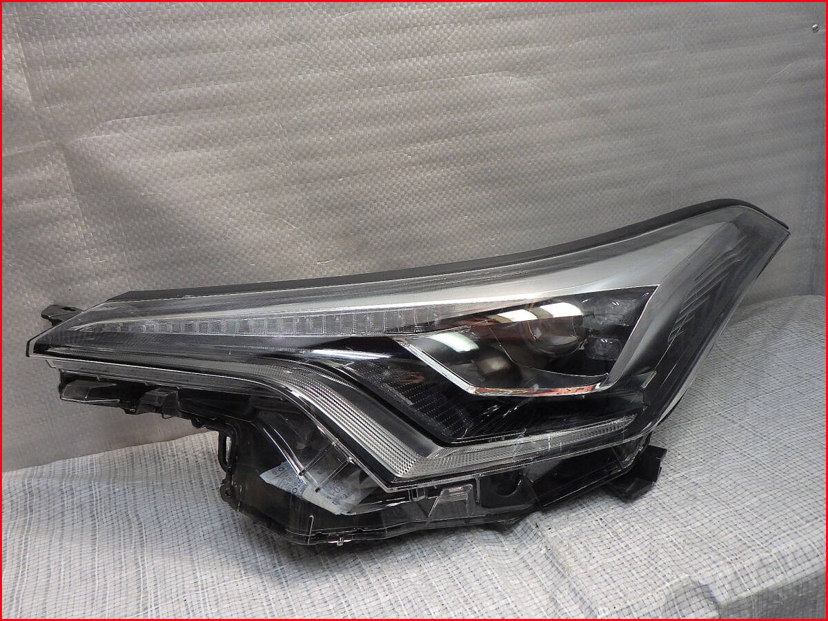 NGX50/ZYX10 前期 C-HR LED左ヘッドライト左ライト 左側 KOITO 10-101 ヘッドランプ ランプ CHR拍卖