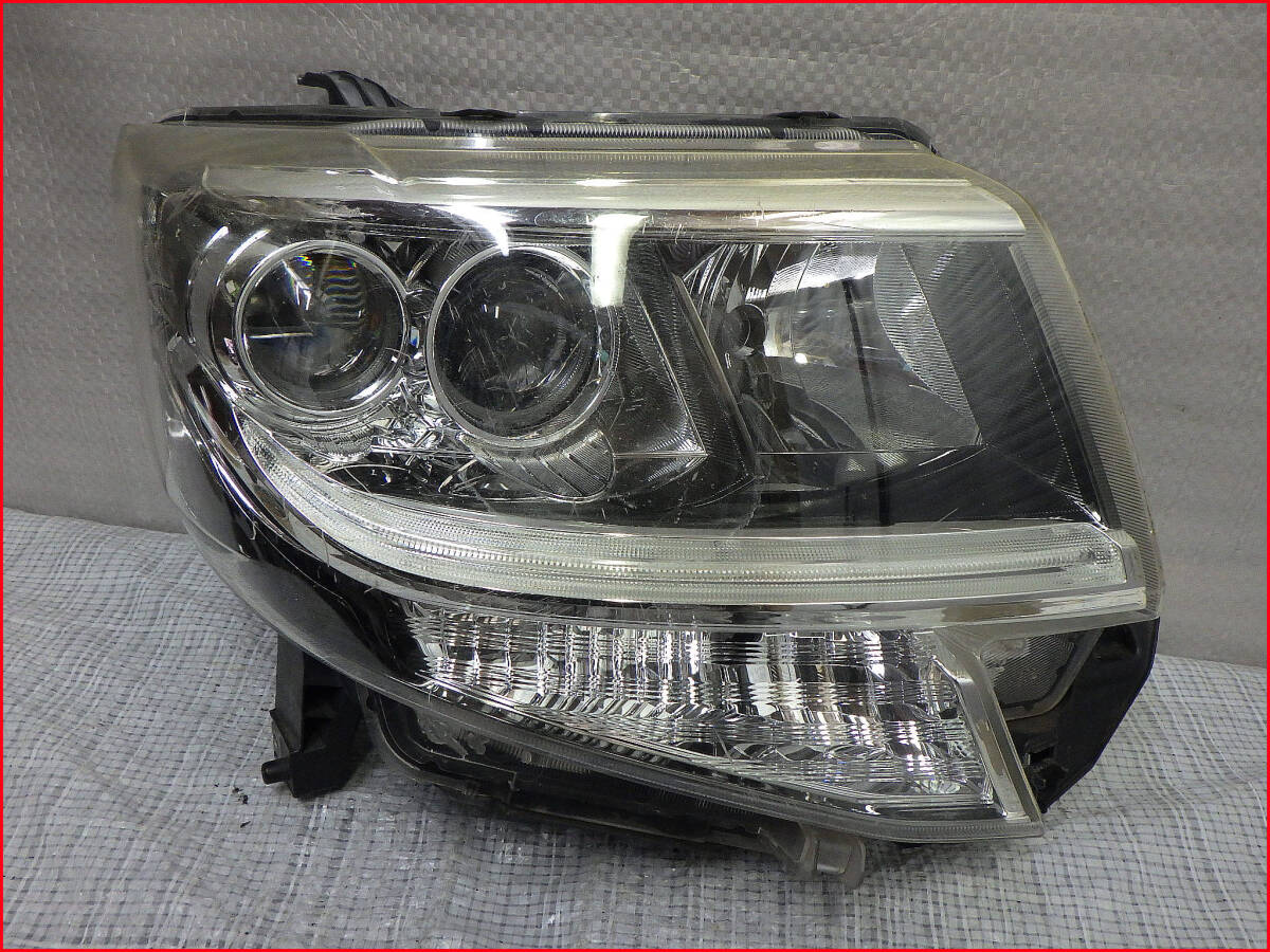 LA600S/LA610S 後期 タントカスタム トップエディション LED右ヘッドライト右ライト 右側 スモーク KOITO 100-51392 ヘッドランプ ランプ拍卖