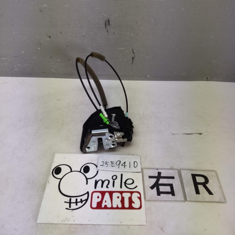 NCP141 スペイド 純正 右リアドアロックソレノイド 1A1-4-1/25E9410*同梱不可拍卖