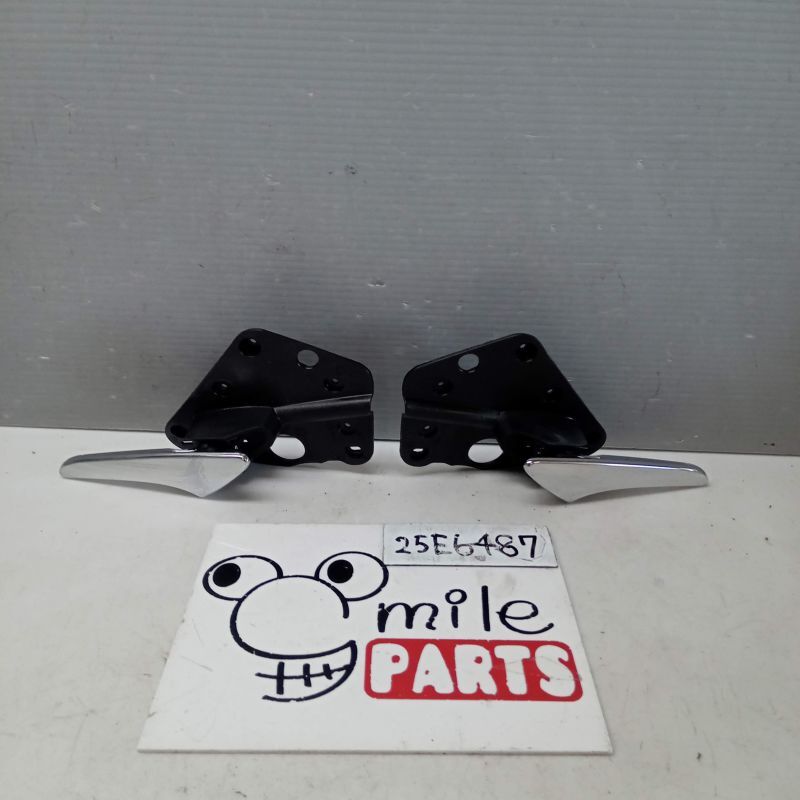 639350/W639 ベンツVクラス 純正 左右フロントインナーハンドル 1A3-6-7/25E9487*同梱不可拍卖