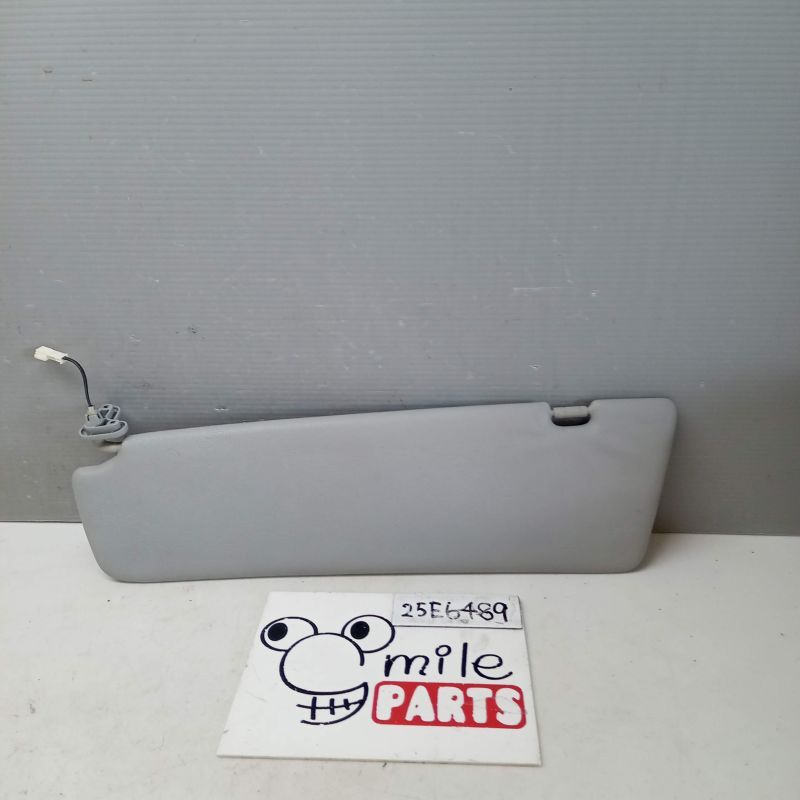 639350/W639 ベンツVクラス 純正 運転席サンバイザー 2Z4-9-6/25E9489*同梱不可拍卖