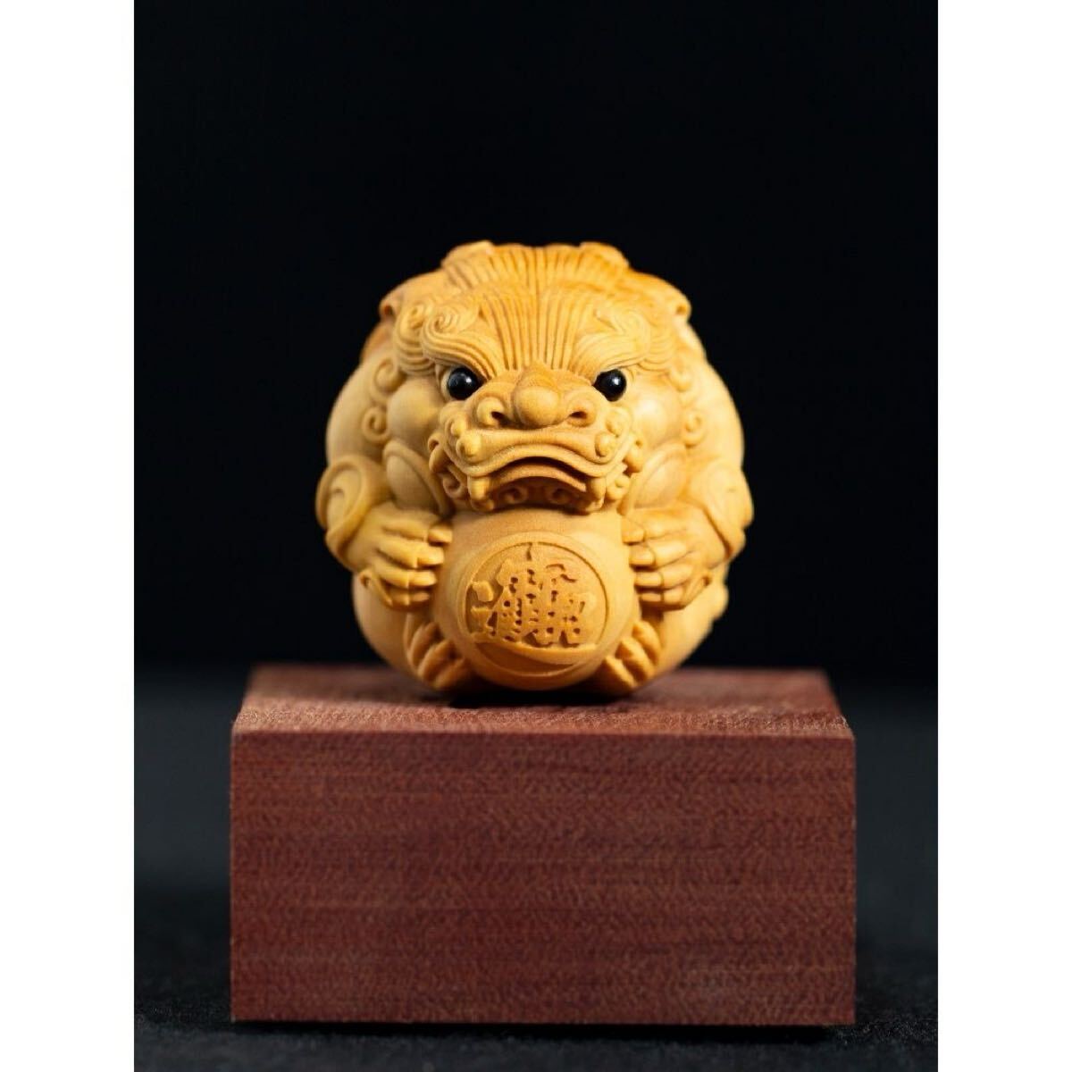 送料無料 柘植木彫り彫刻 神獣 可愛いヒキュウ 柘植 オブジェ お守り 置物 本体サイズ4cm 工芸品拍卖