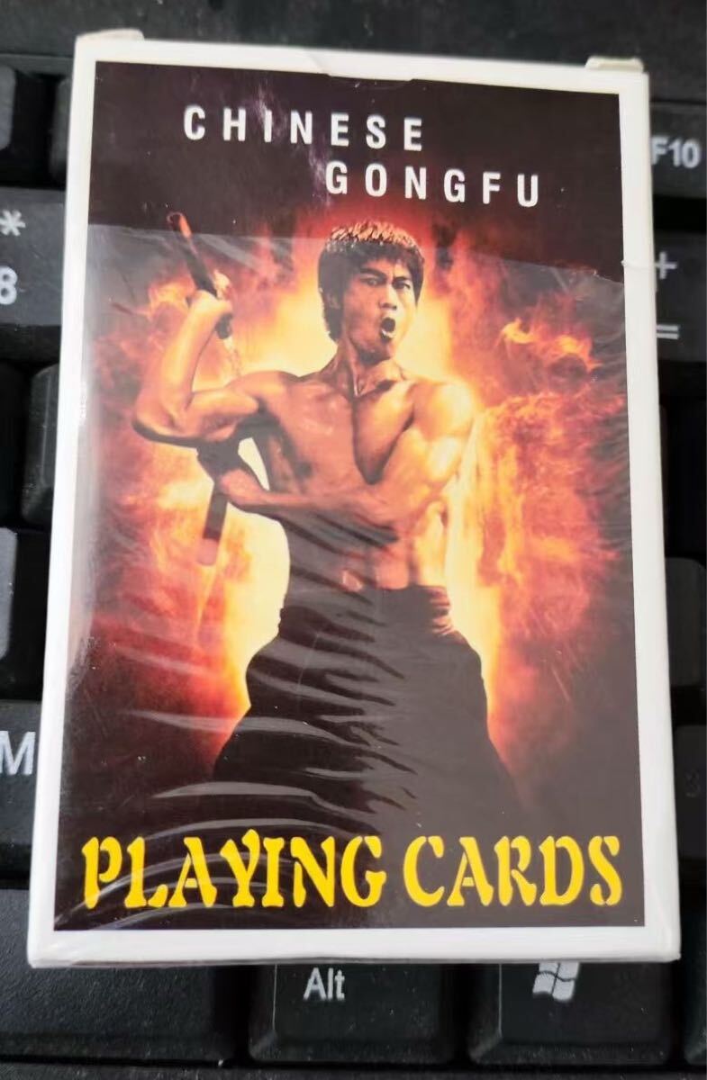 新品 未開封 ブルース・リー 記念 トランプ拍卖