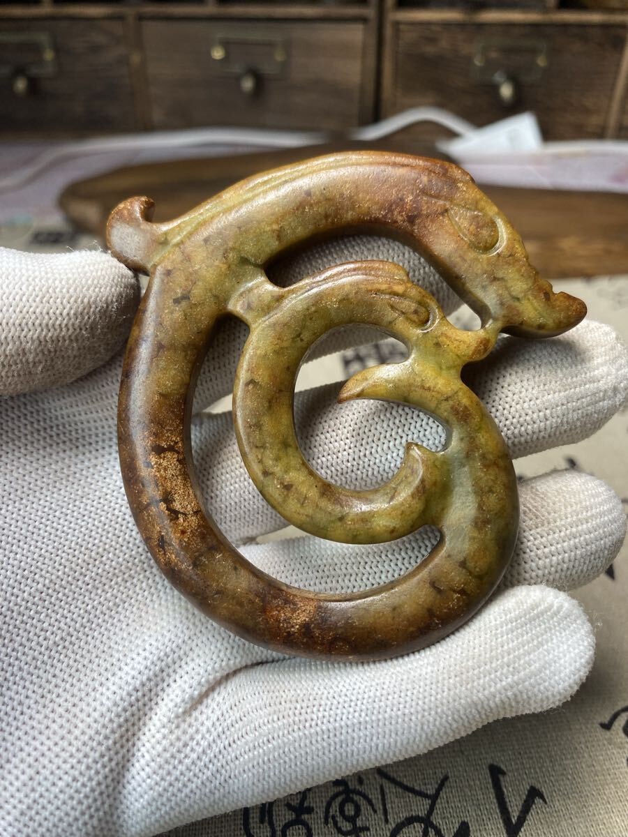 古美術 古玉文化 紅山文化 両玉豚龍 勾玉 祭祀器 アンティーク 根付 高さ約8cm拍卖