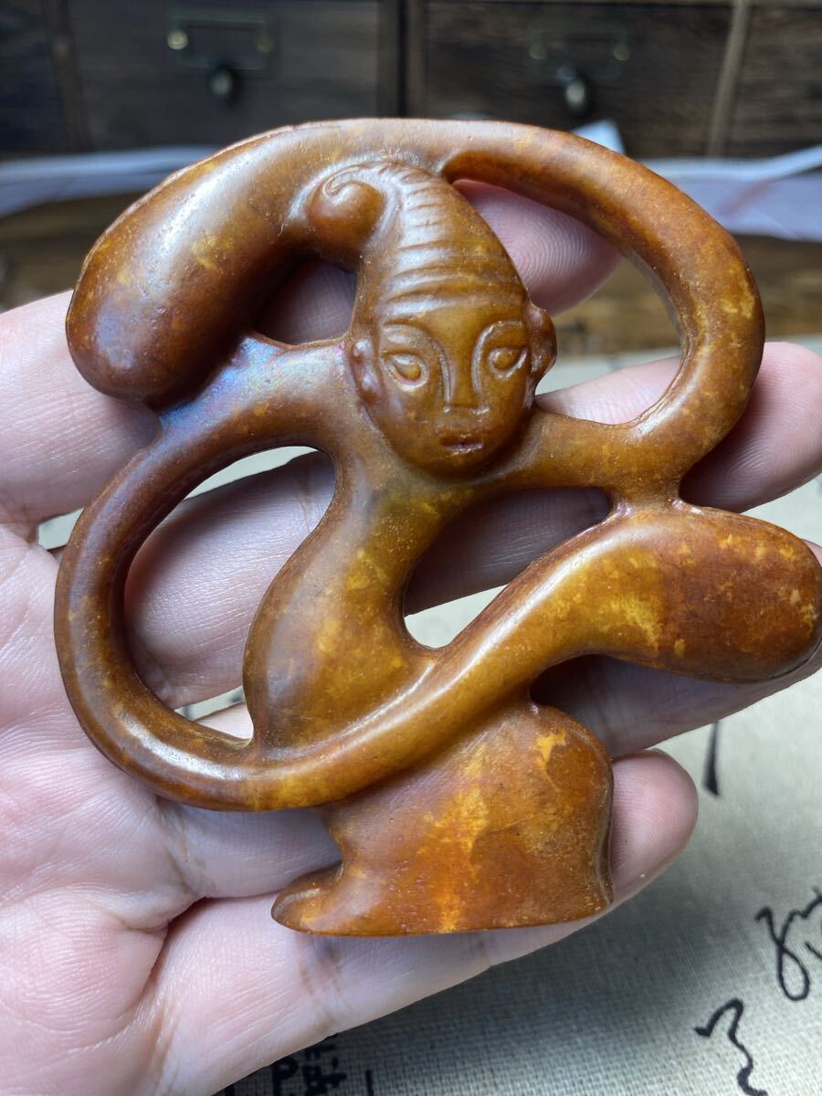 送料無料 遼西紅山文化 古玉細工 玉貴人 紅山文化 置物 彫刻 美術品 置物 8cm拍卖