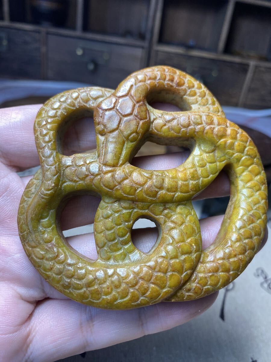 送料無料 古美術 古玉文化 紅山文化 とぐろを巻く蛇 祭祀器 アンティーク 高さ8cm拍卖