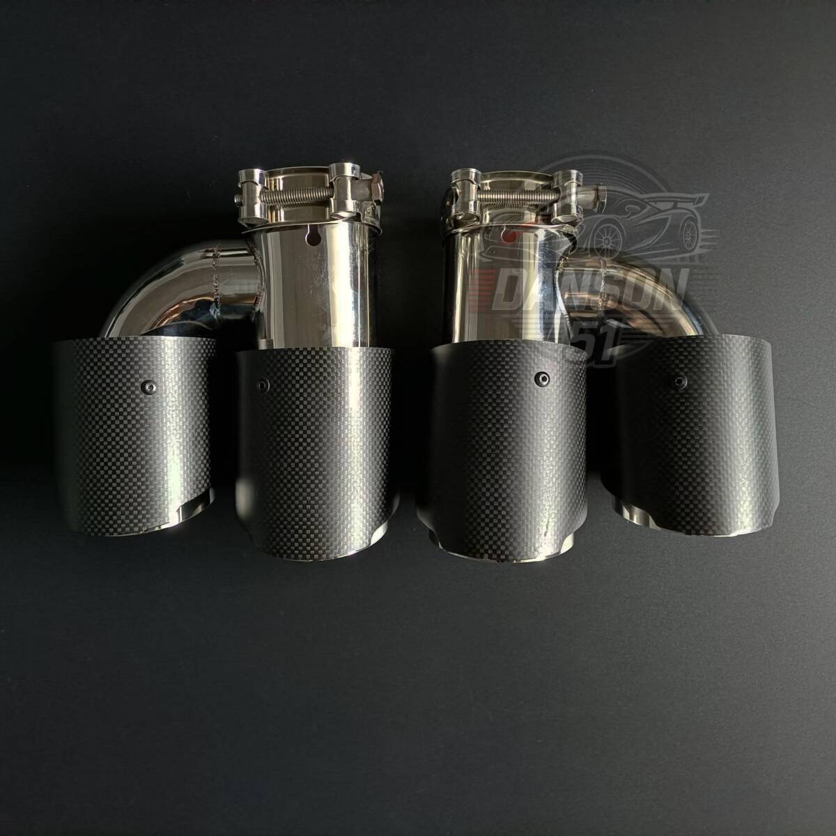 AKRAPOVIC アクラポヴィッチ式 マットカーボン製2本出しh型マフラーカッター2個セット 出口外径101MM 取付内径サイズ指定拍卖
