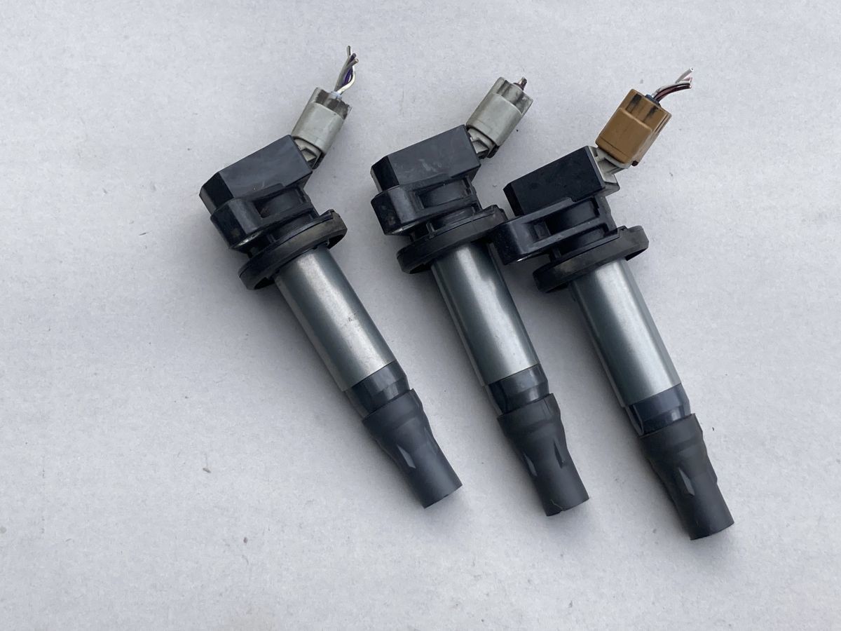 純正Diamond 19500-B2050 イグニッションコイル 3本 4ピン 送料600円 ★ ムーヴ LA150S LA160S L175S L185S LA100S LA110S拍卖