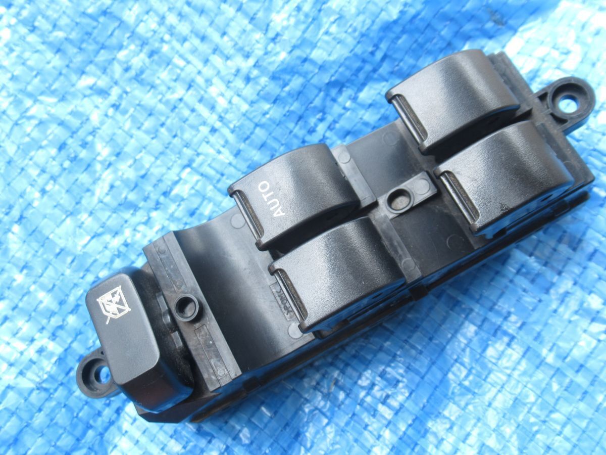 2F-E.-01 スペーシア MK32S パワーウインドスイッチ 右 運転席側 MK42S スズキ 純正品拍卖