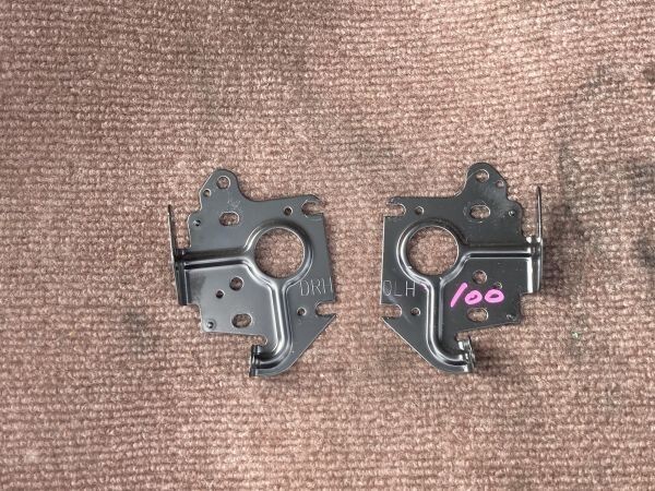 SCF-6 ムーヴカスタム LA100S LA110S オーディオステー 取り付け金具 オーディオ取付ステー 送料600円拍卖