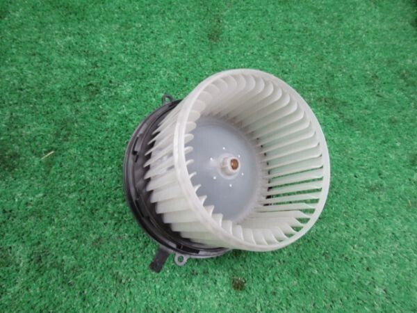 TO.01 キャリィ EBD-DA16T ブロアモーター ヒーターファン 純正 ★ スクラム DB16T拍卖
