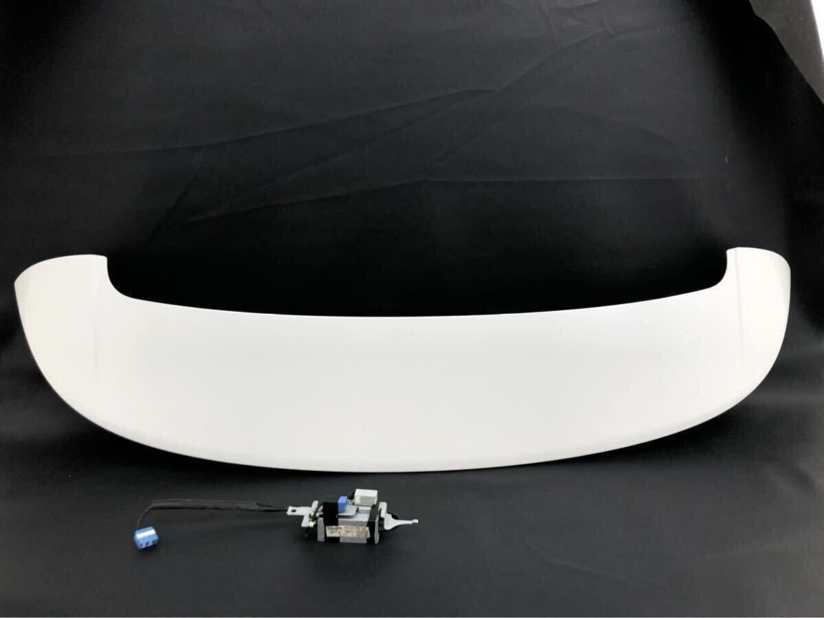 b管w221226-0201 50 55 エスティマ 純正 リアスポイラー リヤ ウイング ハイマウント 点灯OK 070 パール 白 中期 ( GSR ACR AHR 20 (20)拍卖