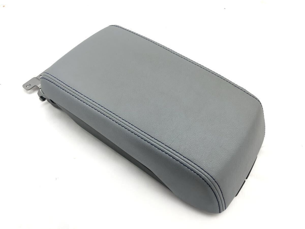 b管w221027-0256 レガシィ B4 BMG センターコンソール アームレスト 蓋 グレー系 プレミアムレザー 限定車 (検索 BR9 BRM BRG BM9 BMM)(10)拍卖