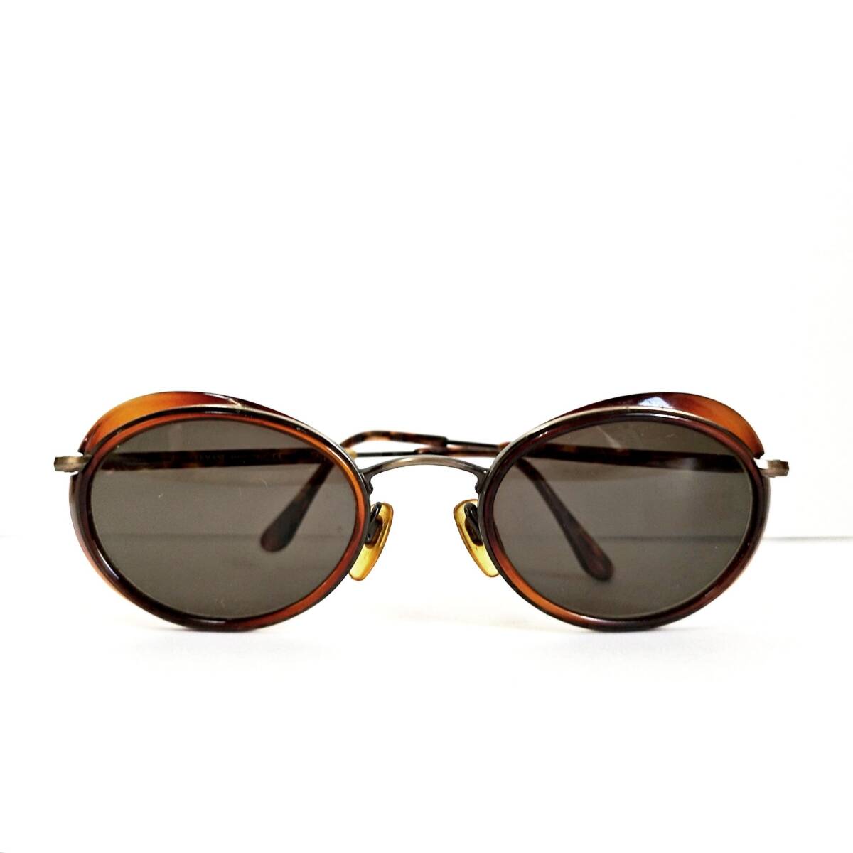 【T0918? 】GIORGIO ARMANI アルマーニ サングラス MADE ITALY 1点 666 1067 140 べっ甲柄拍卖