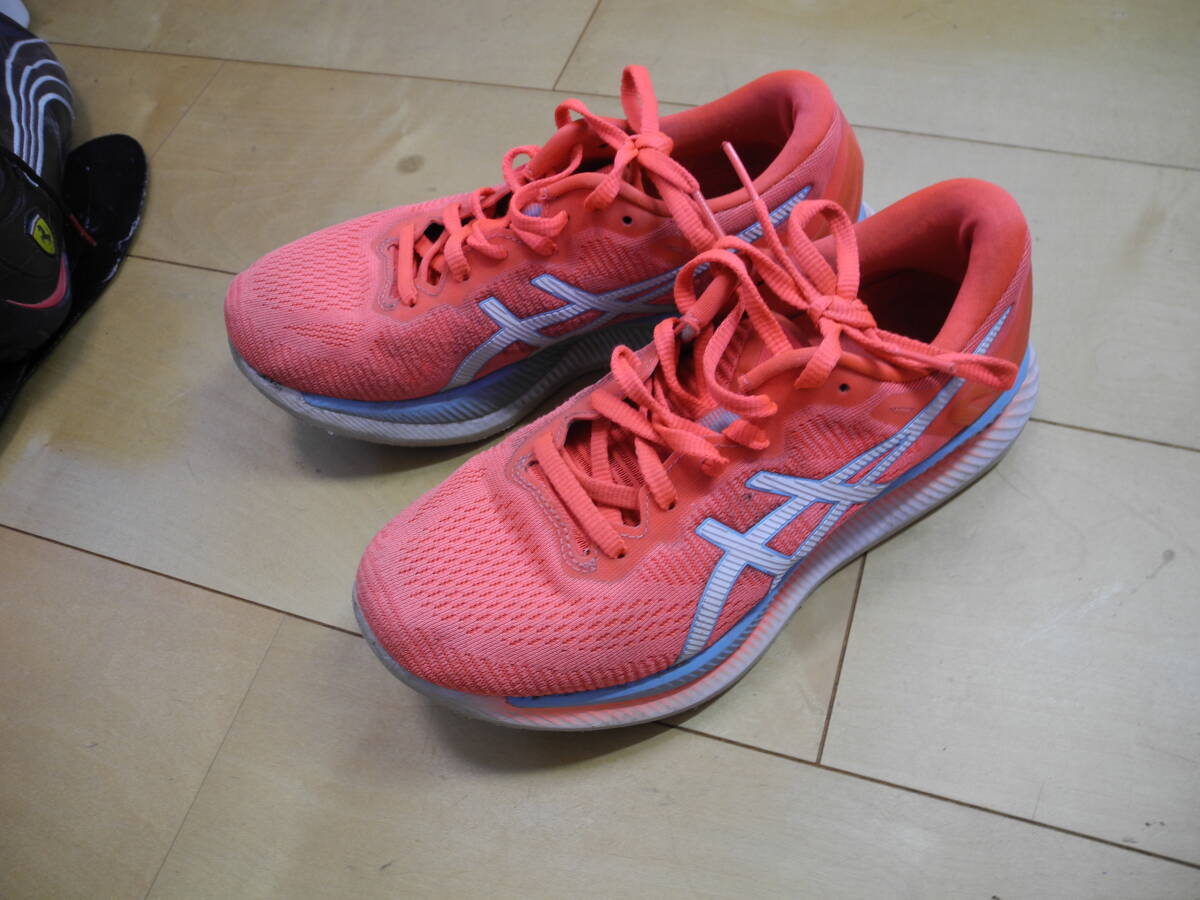 アシックス Glide Ride 23.5cm拍卖