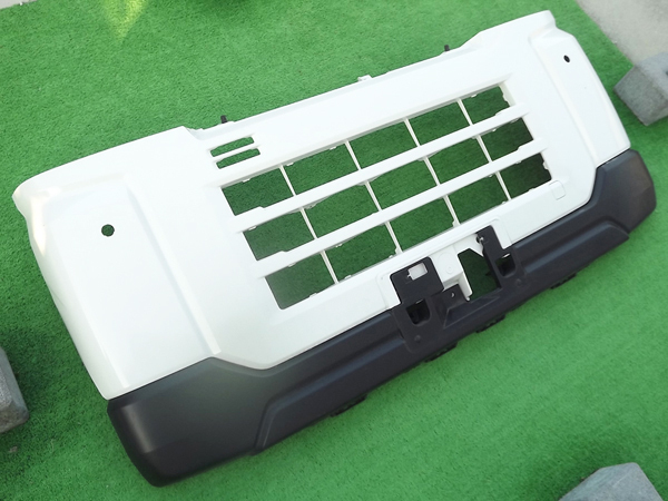 ☆ロア付,送料安,ホワイトソリッド★ハイゼットカーゴS700Vフロントバンパー★ハイゼットS710VカーゴS700WバンS700Mサンバー白ピクシスRe:P拍卖