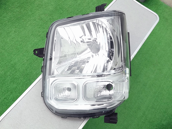 ●微傷,ハロゲン,LE14C6327★エブリイDA17V左ヘッドライト★エブリィ,エブリー,バン,スクラムNV100クリッパー,ミニキャブ,ヘッドランプRe:P拍卖