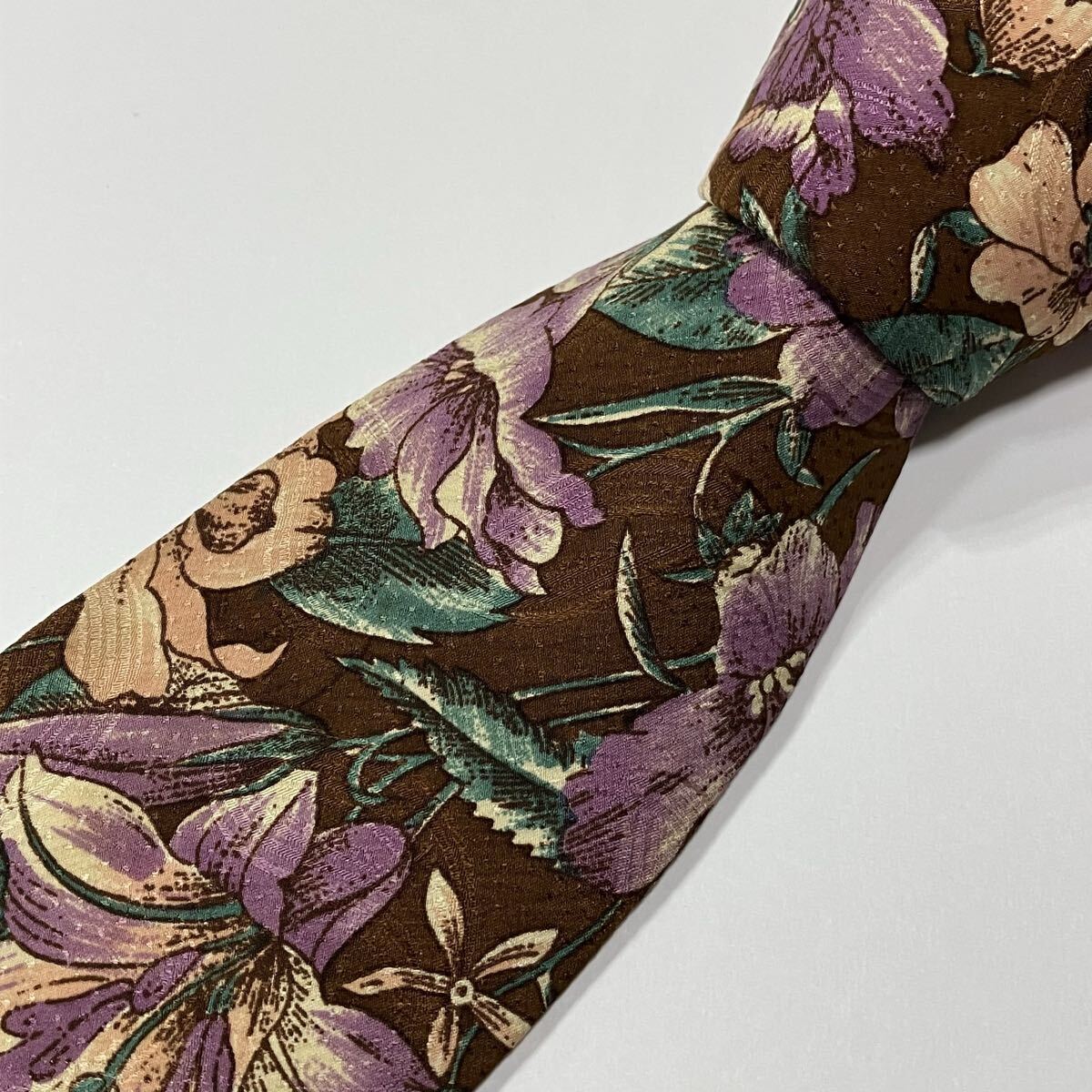 花柄 ボタニカル シルク ネクタイ 古着 ブラウン 562-3拍卖