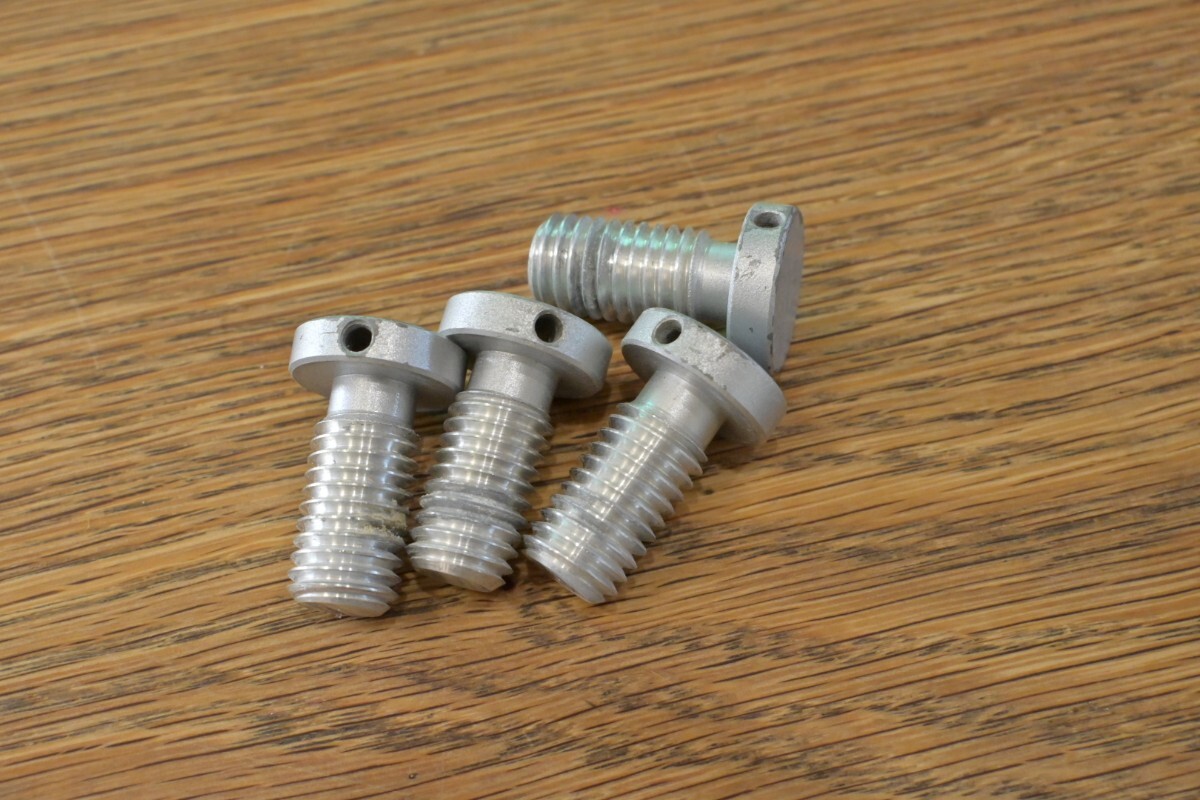 QUADRASPIRE トップボルト シルバー19mm ②拍卖