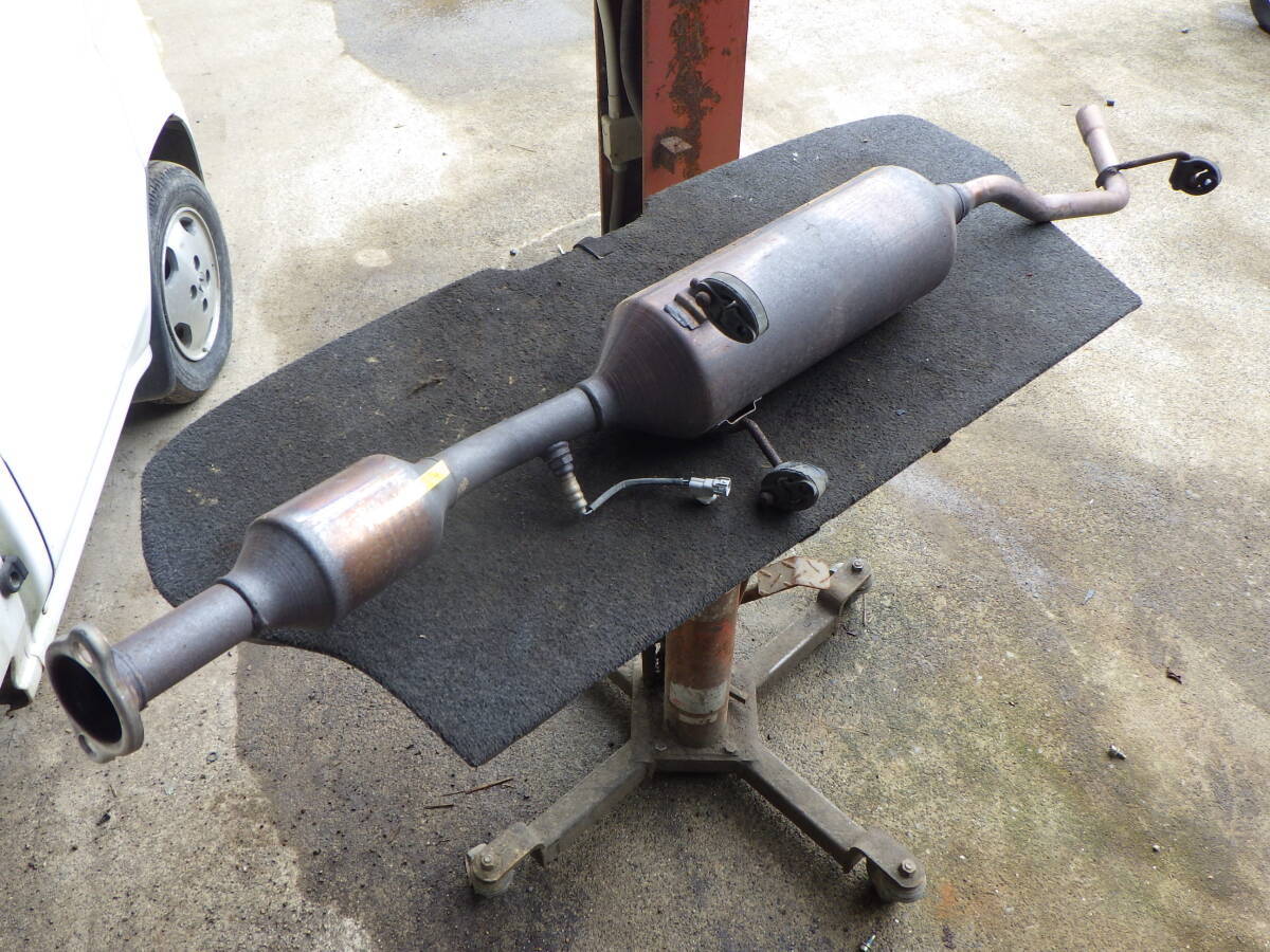 松B2 即決! S210P ハイゼット リアマフラー 触媒 キャタライザー拍卖