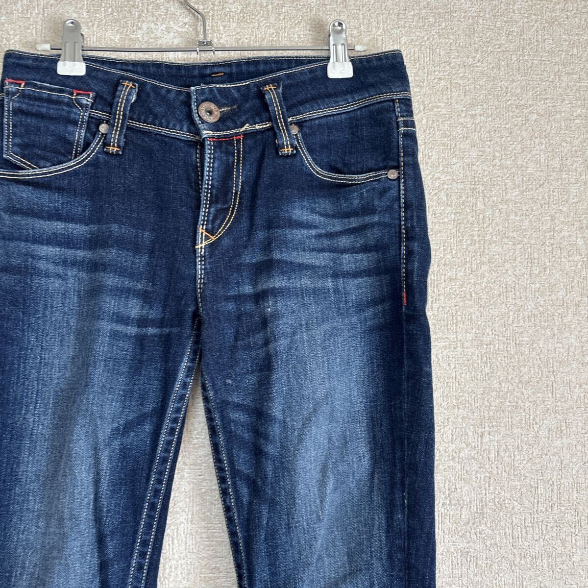 【鬼髭】 リーバイス デニム ジーンズ スキニー スリム ストレッチ 美脚 Levi's 3084-2 足長シルエット レディース w28 Mサイズ相当拍卖