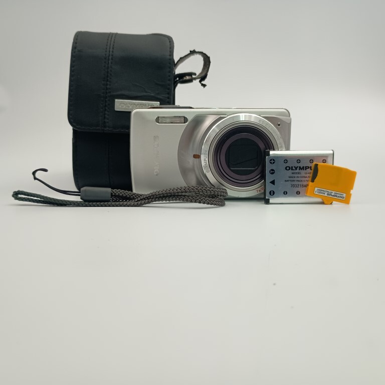 Casio EXILIM EX-Z880 白 コンパクトデジタルカメラ拍卖