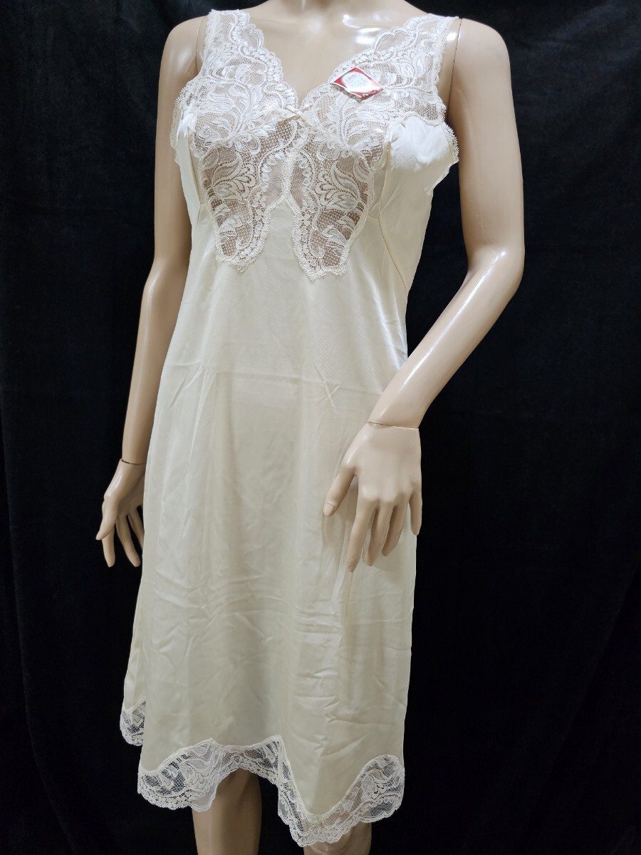 ΣD381★シャルレエレガントスリップ 拍卖